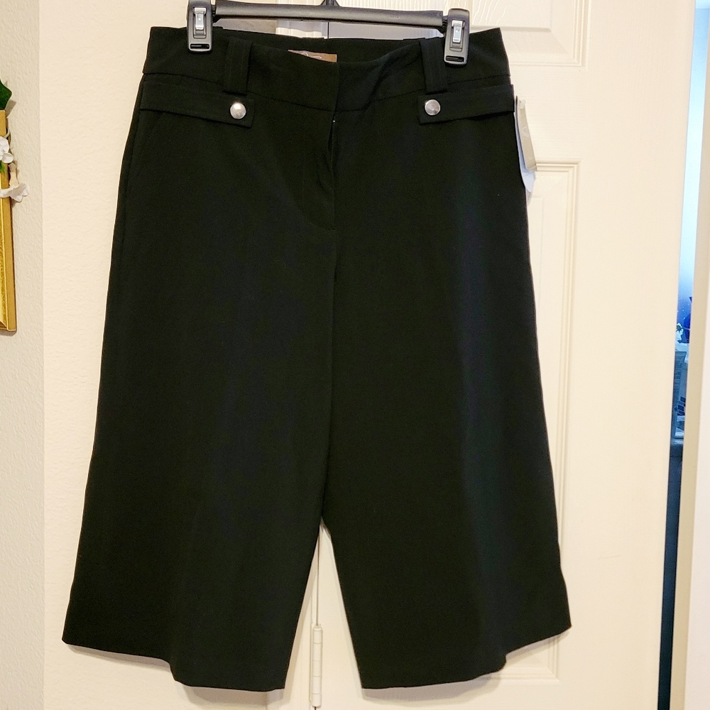 NEW Black wide-leg Capris / Wide Leg Crop - Size 8 Petite - Dressy Capris